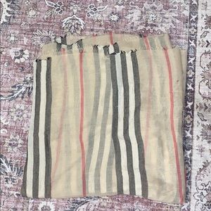 Knockoff Burberry infinity scarf